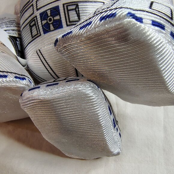 R2-D2 Plush Disney Star Wars The Force Awakens Droid 7 inches Head Turns - Picture 7 of 9